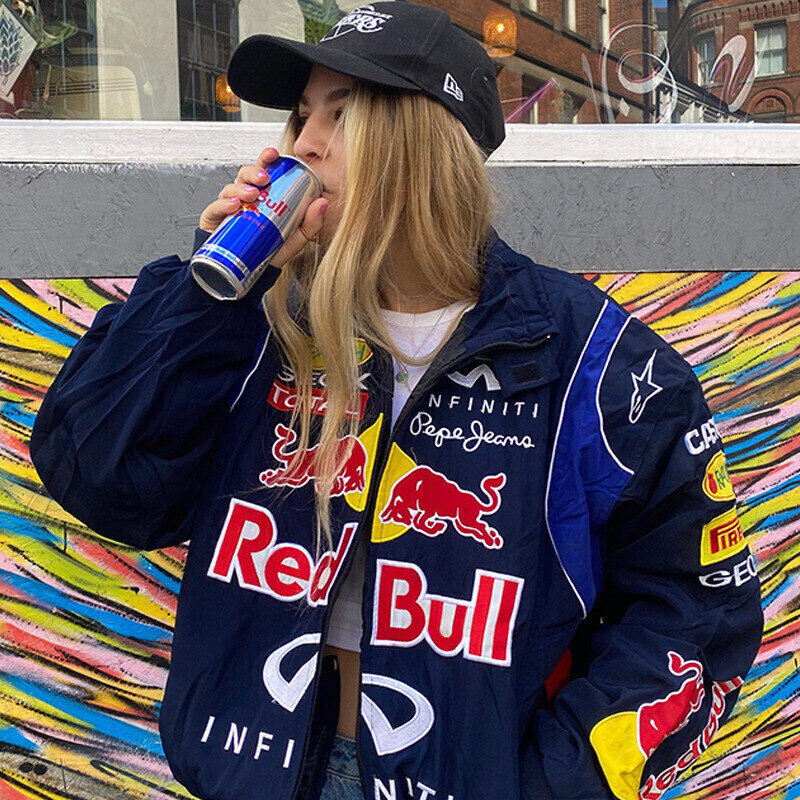 Zabytkowy Red Bull Racing F1 jakna