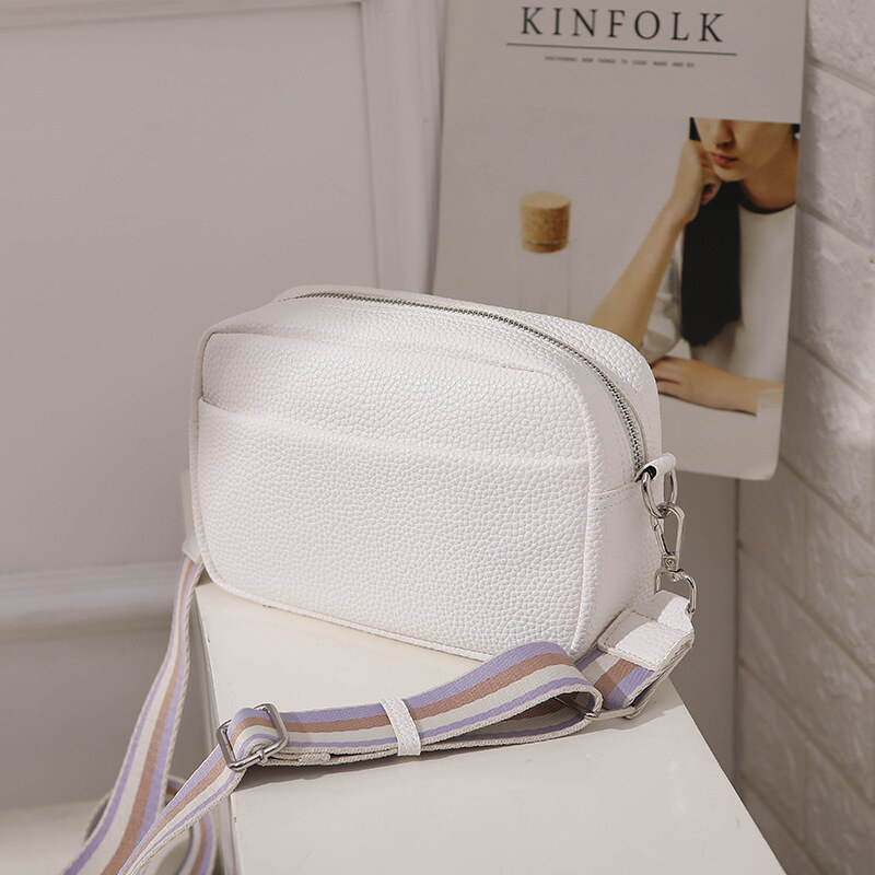 Ručně vyrobená malá crossbody kabelka