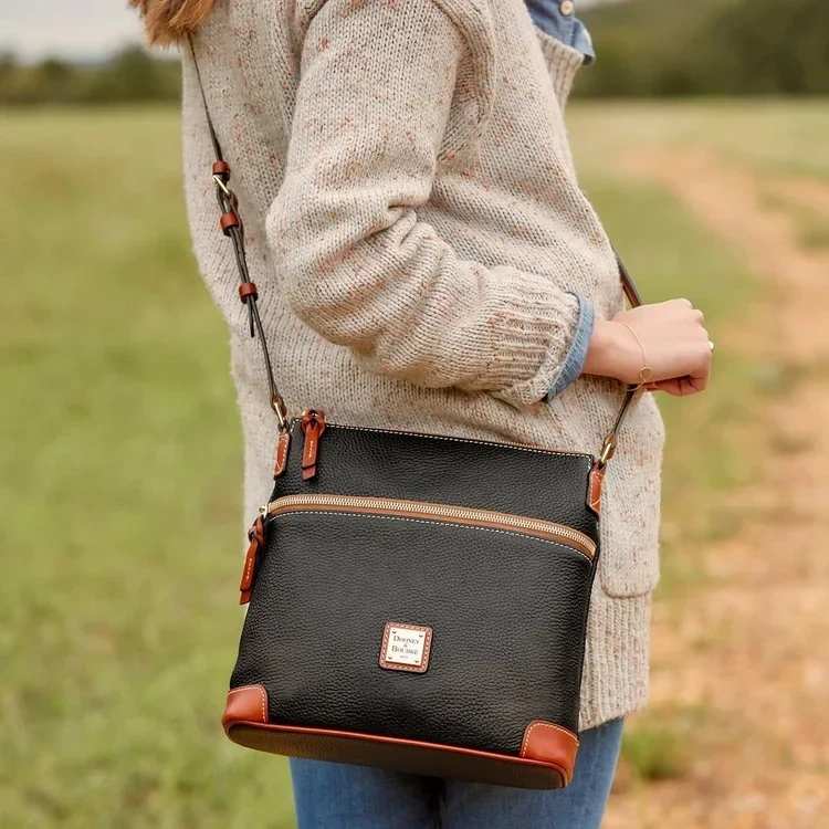 Pebble Grain Crossbody