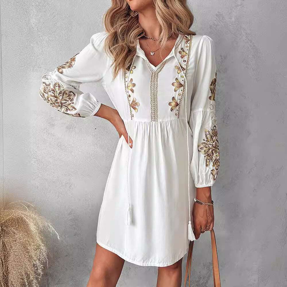 Vestido feminino estilo Boho com bordado floral, amarrado para uso diário