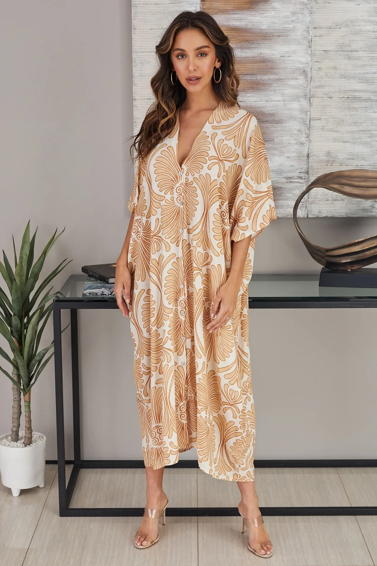 THE GROOVY FLORAL KAFTAN