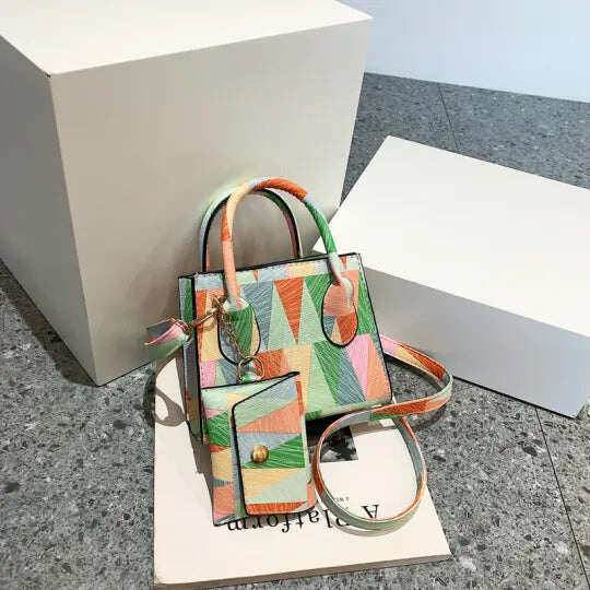 Bolsos de cuero hechos a mano