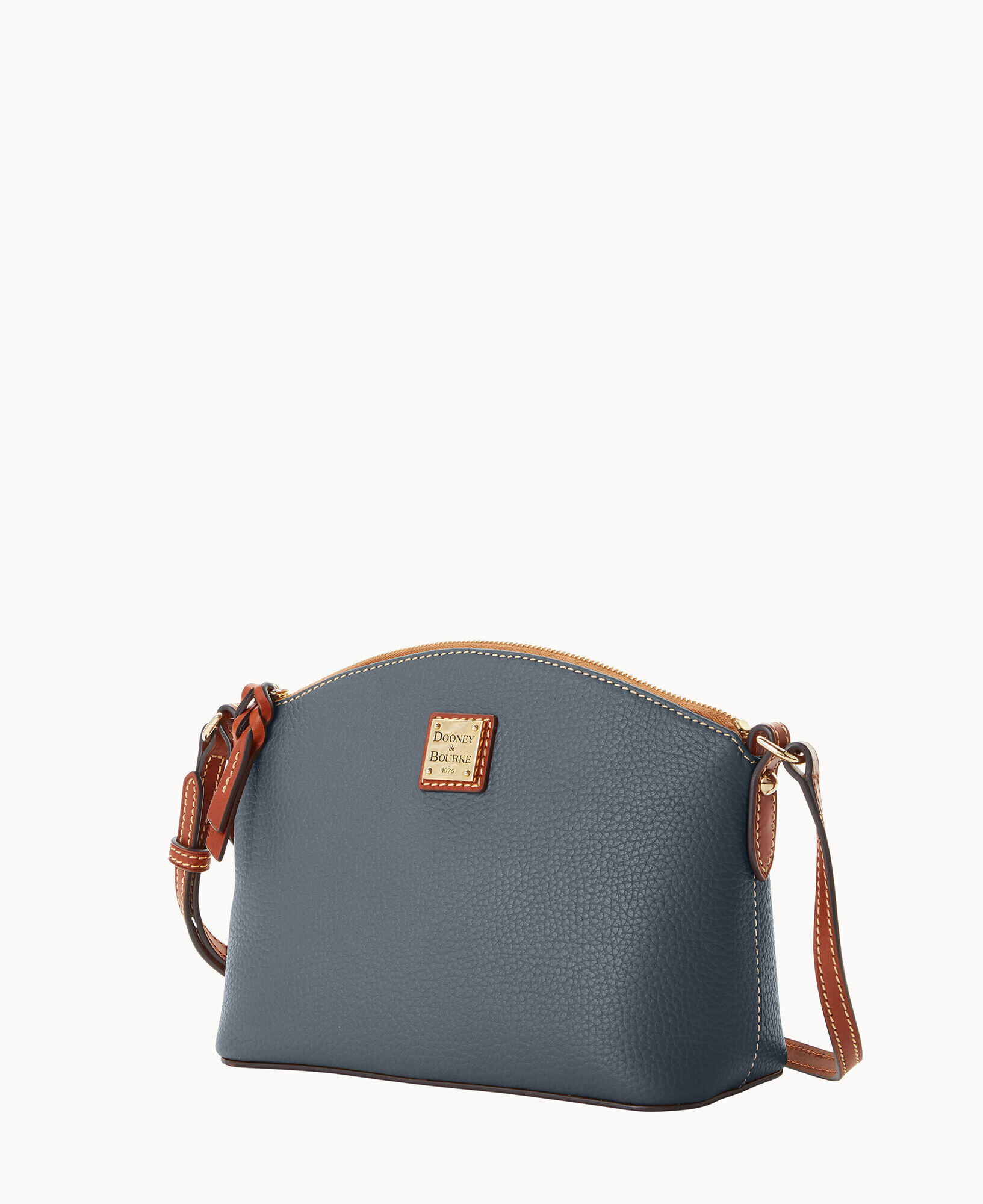 Pebble Grain Suki Crossbody