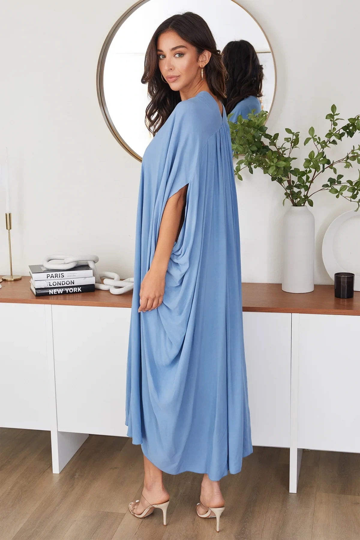 THE ALAIA VISCOSE KAFTAN DRESS