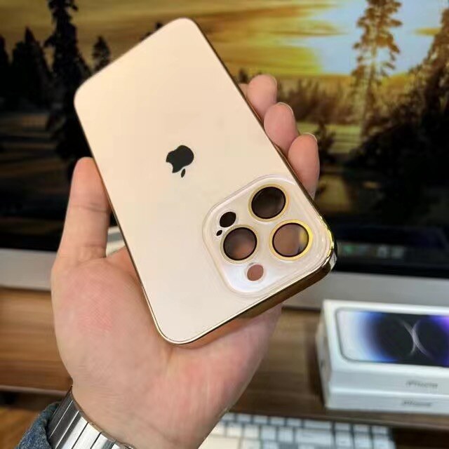 Horganyzott szőnyeg, AKRIL EDÍTETT ÜVEG IPHONE VÉDTOK