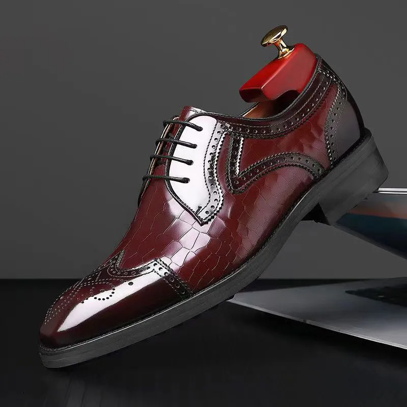 Oxford Brogues Sapatos de couro com relevo para homem