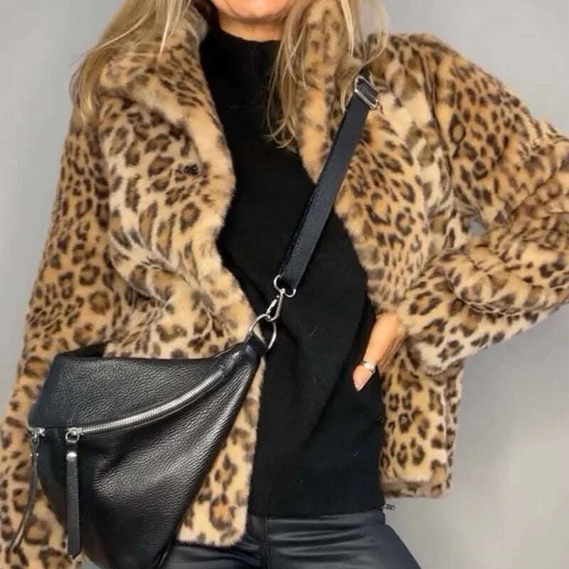 Casaco curto fofo feminino com padrão de leopardo💥Oferta por tempo limitado