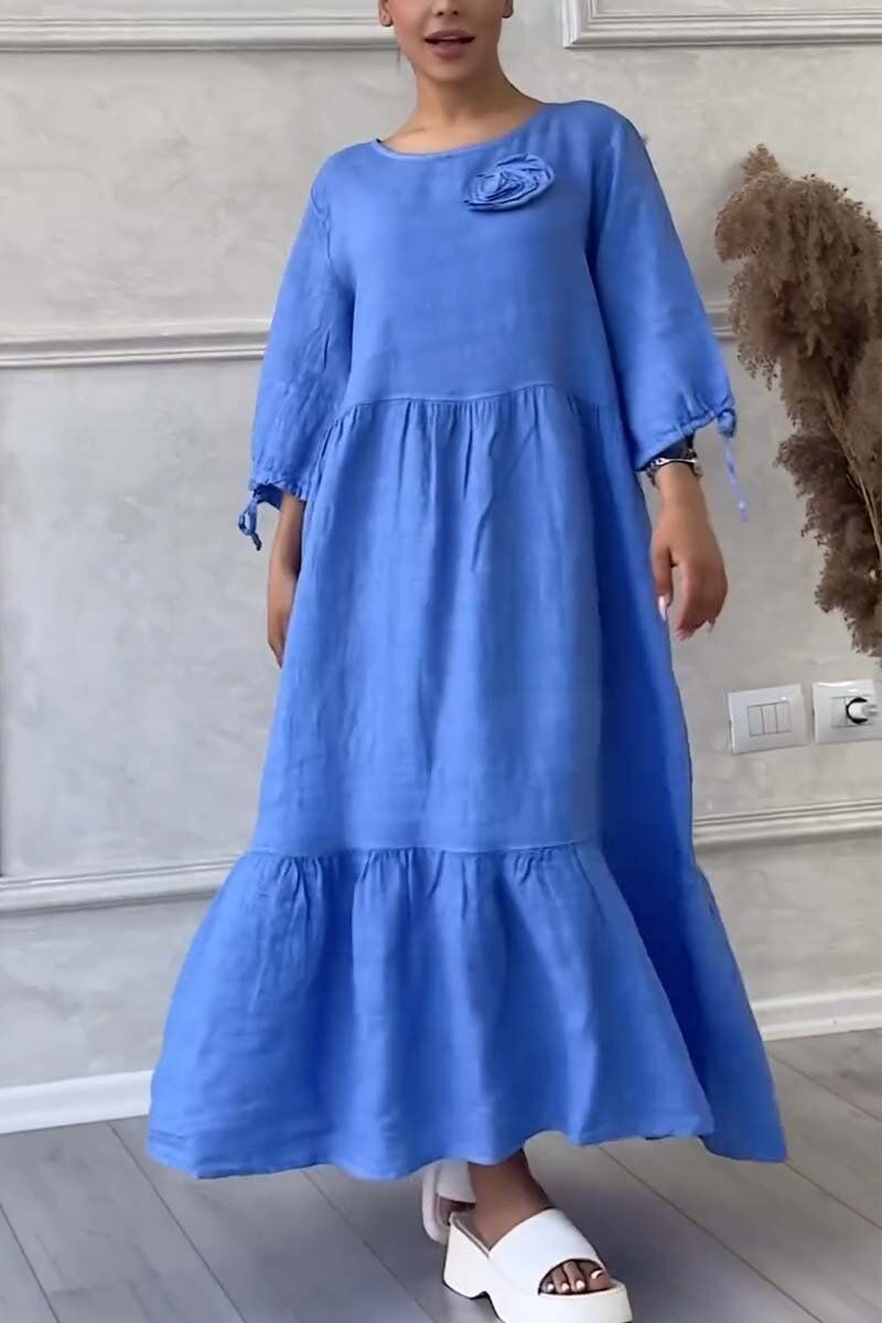 Vestido maxi em algodão e linho decorado com um espartilho