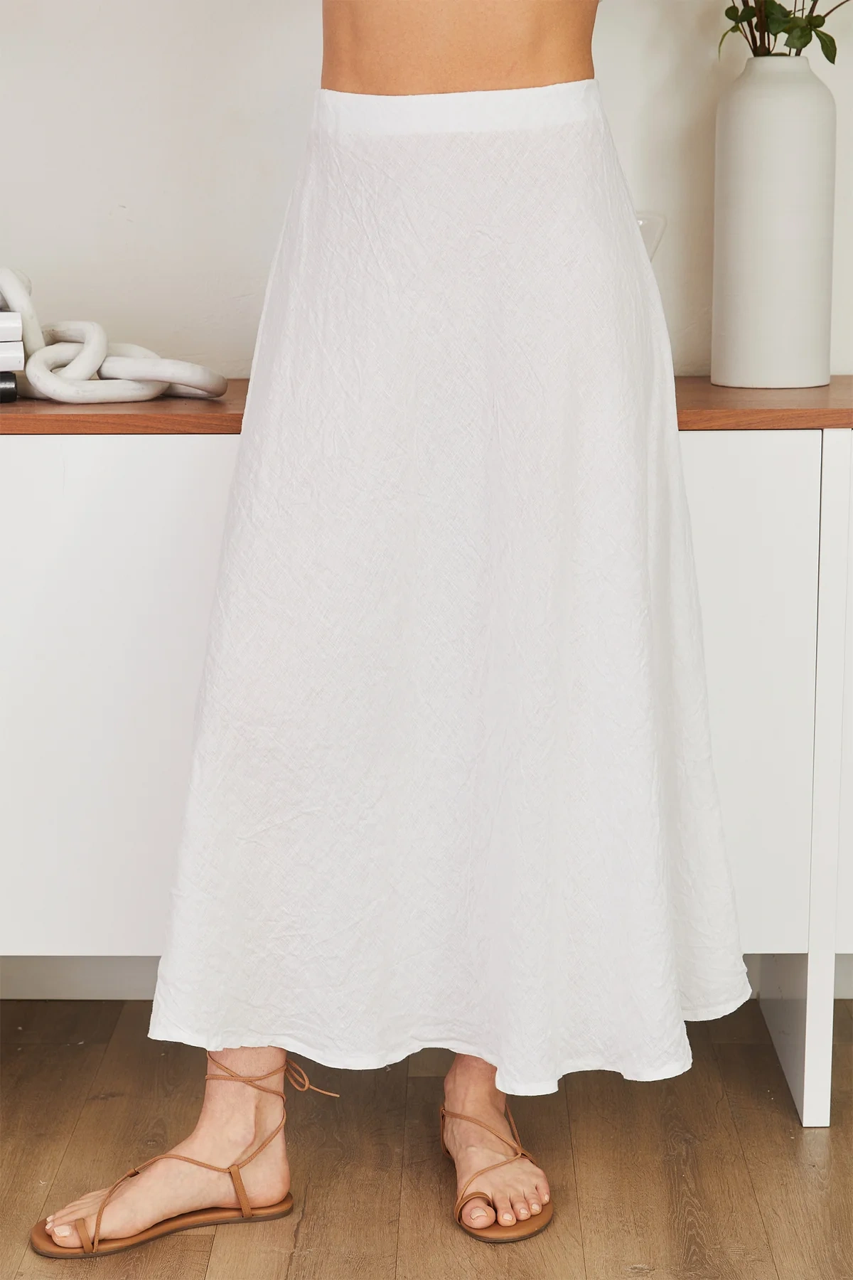 THE CRINKLE LINEN MIDI SKIRT