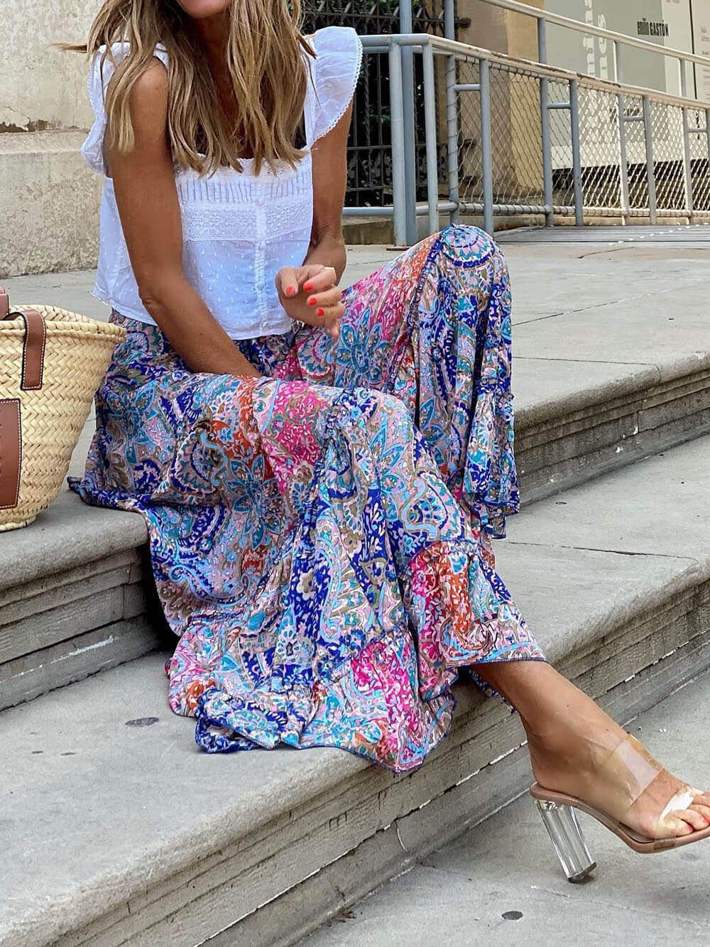 Saia maxi boho com franjas e cintura elástica