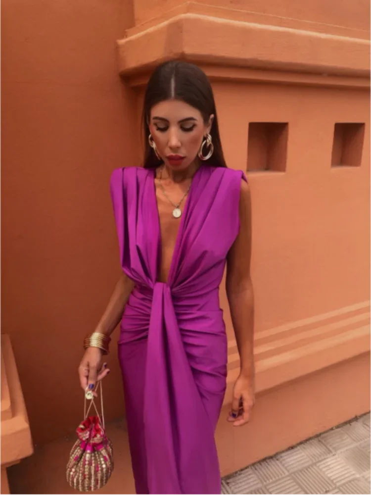 Kiara – vestido de festa com decote profundo