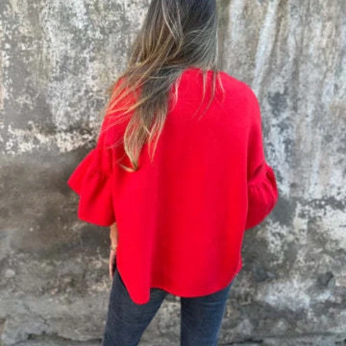 Casaco curto de mulher com gola redonda e manga flare