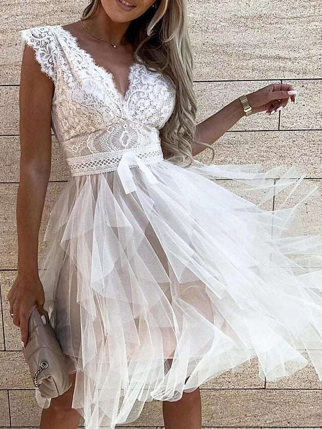 Vestido feminino elegante e elegante de renda sem mangas