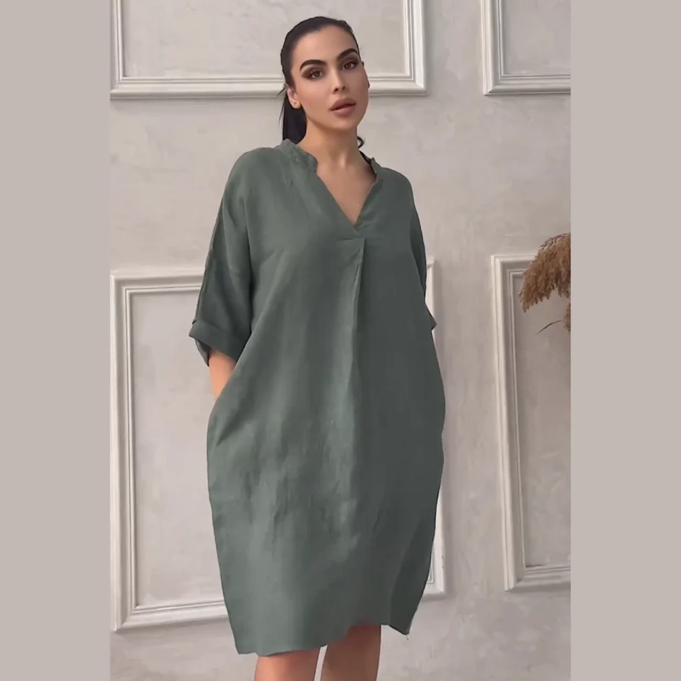 2024 New Women's Loose Shirt Dresses