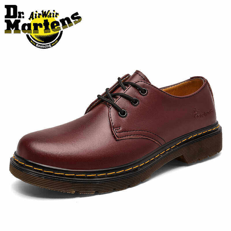 Klasyczny błyszczący martin z 3 dziurkami Dr Martens